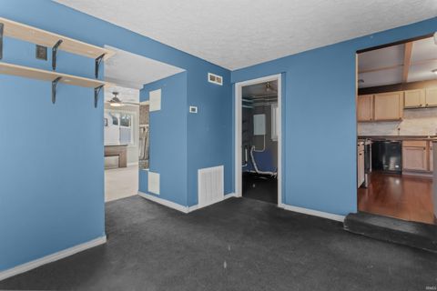 Tiny photo for 1021 Columbus Boulevard, Kokomo, IN 46901 (MLS # 202607478)