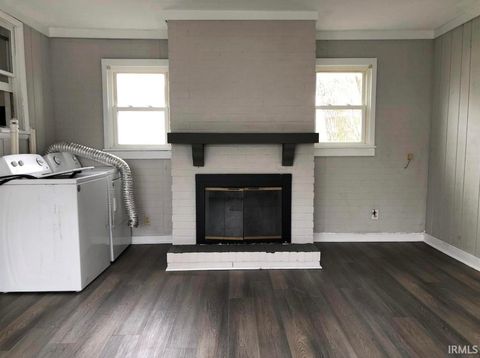 Tiny photo for 1624 N Webster St, Kokomo, IN 46901 (MLS # 202608167)