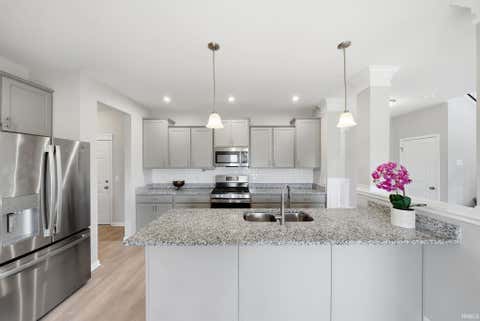 Tiny photo for 11910 Kendrick Court, Fort Wayne, IN 46818 (MLS # 202635105)