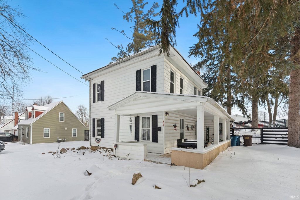 Photo of 404 N Martha Street, Angola, IN 46703 (MLS # 202602874)