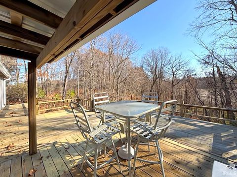 Tiny photo for 5314 W Gasline Road, Frankfort, IN 46041 (MLS # 202546426)