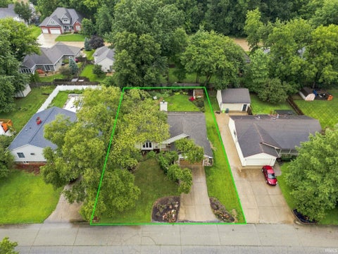 Tiny photo for 833 Foxwood Drive, Lafayette, IN 47905 (MLS # 202633674)