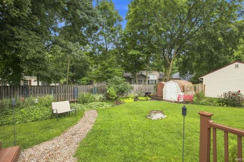 Tiny photo for 833 Foxwood Drive, Lafayette, IN 47905 (MLS # 202633674)