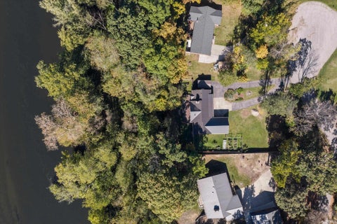 Tiny photo for 51421 Merville Court, South Bend, IN 46637 (MLS # 202643778)