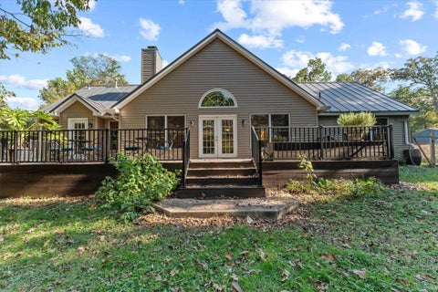 Tiny photo for 51421 Merville Court, South Bend, IN 46637 (MLS # 202643778)