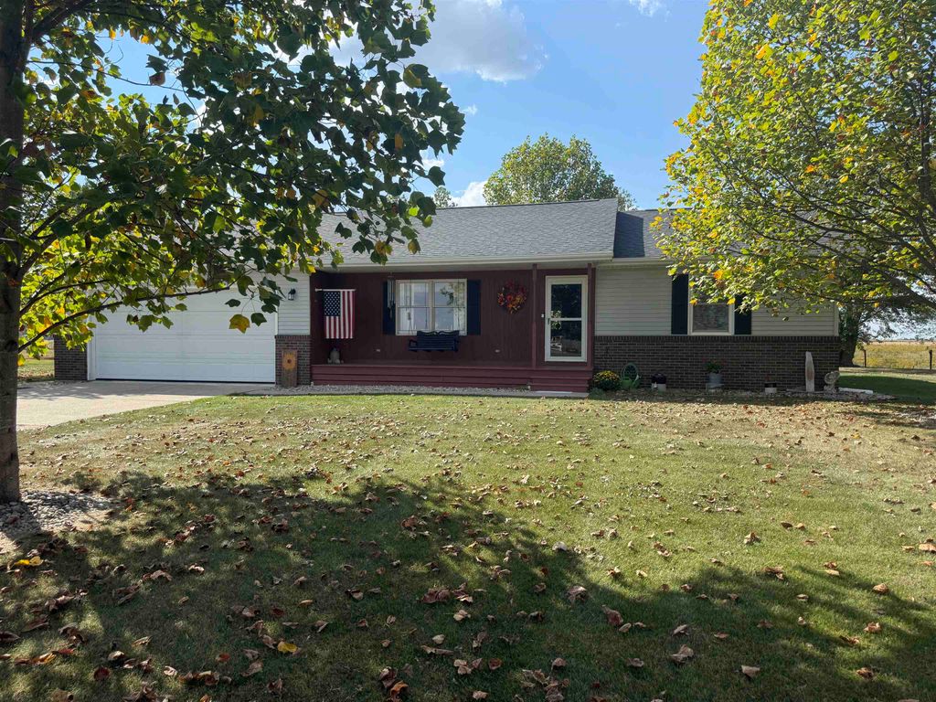 Photo of 2454 S 300 East Road, Huntington, IN 46750 (MLS # 202540437)