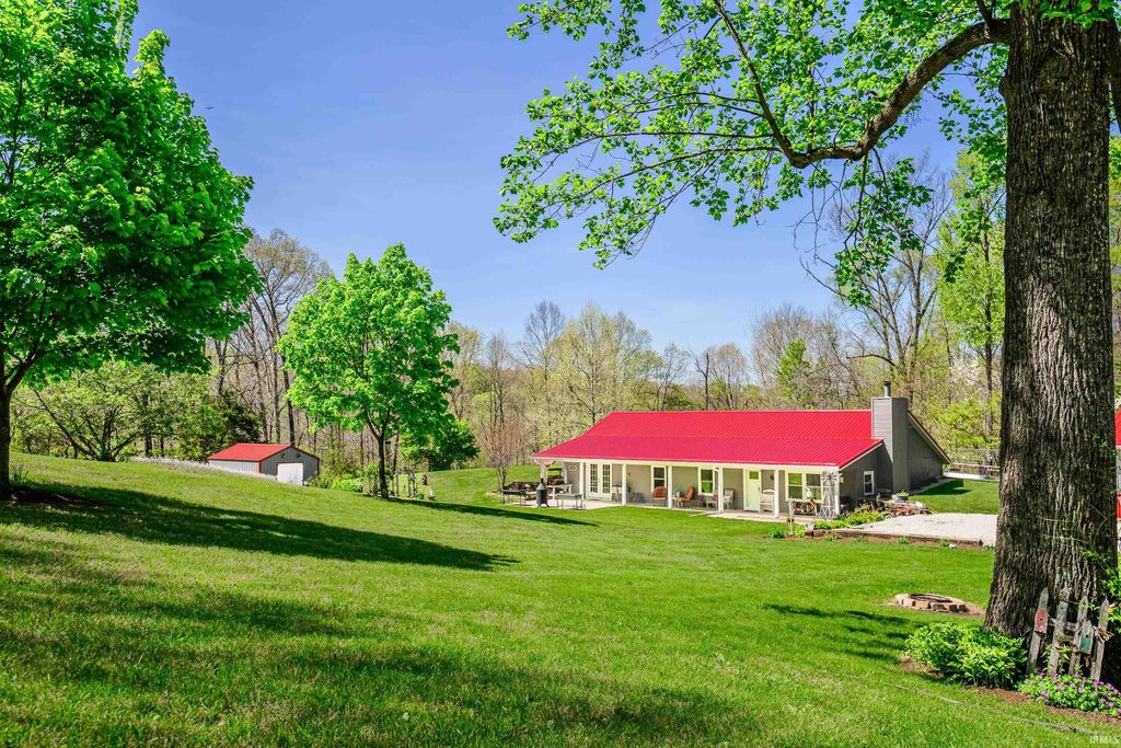 Photo of 5182 W Woodland Road, Ellettsville, IN 47429 (MLS # 202615181)