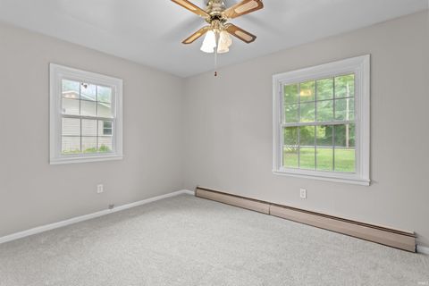 Tiny photo for 429 N 480 W, Kokomo, IN 46901 (MLS # 202530499)