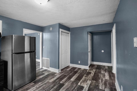 Tiny photo for 2320 Rogers Street, Lafayette, IN 47905 (MLS # 202635988)