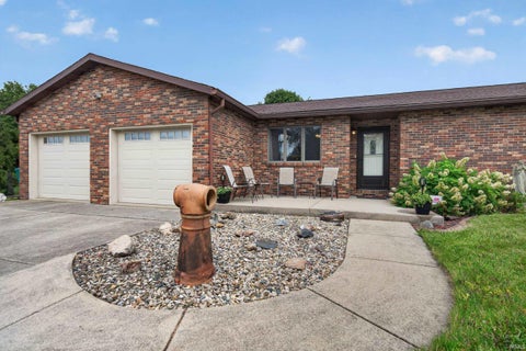 Tiny photo for 13741 S US Route 31, Kokomo, IN 46901 (MLS # 202626038)