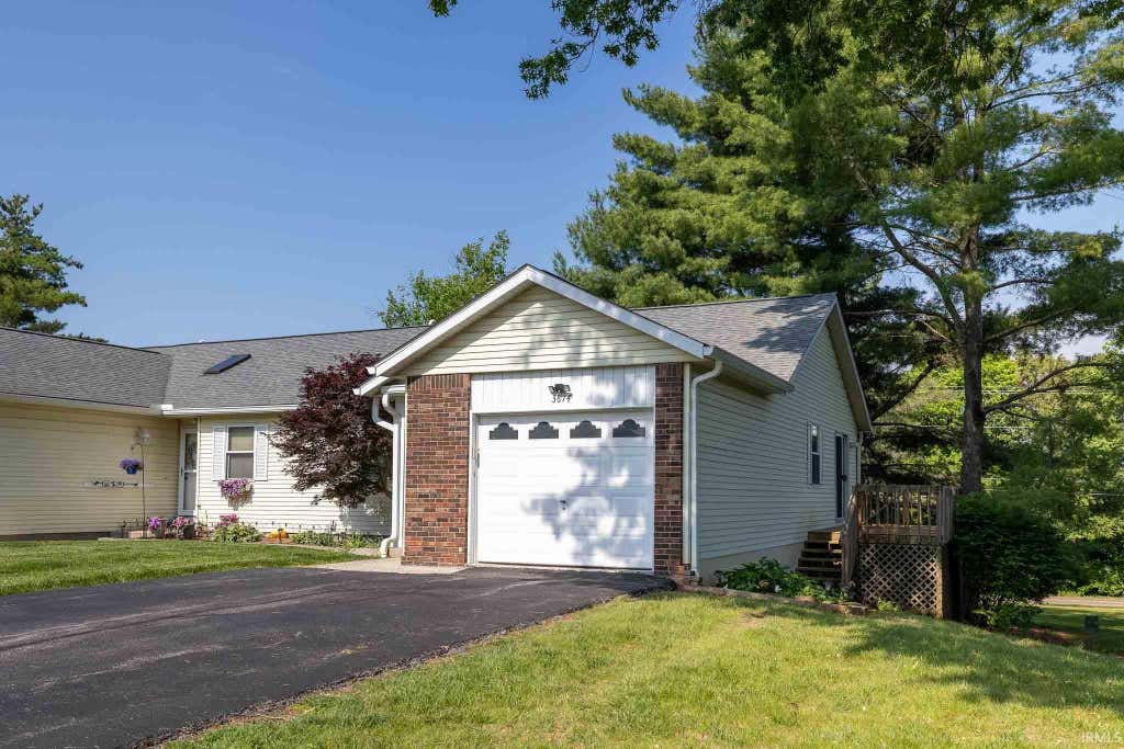 Photo of 3874 S Laurel Court, Bloomington, IN 47401 (MLS # 202632166)