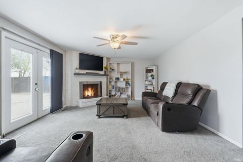 Tiny photo for 1404 Davidson Court, Auburn, IN 46706 (MLS # 202612982)