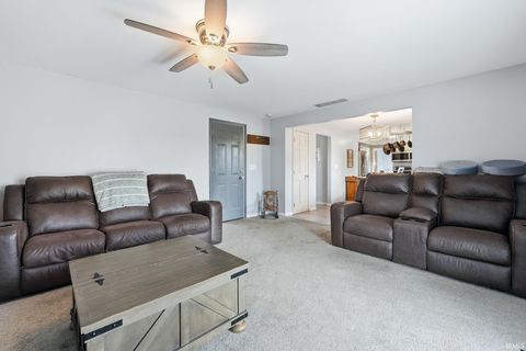 Tiny photo for 1404 Davidson Court, Auburn, IN 46706 (MLS # 202612982)