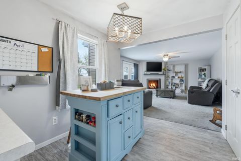 Tiny photo for 1404 Davidson Court, Auburn, IN 46706 (MLS # 202612982)