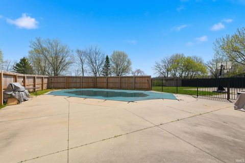 Tiny photo for 1404 Davidson Court, Auburn, IN 46706 (MLS # 202612982)
