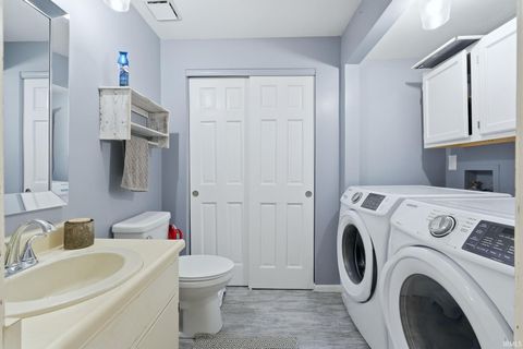 Tiny photo for 1404 Davidson Court, Auburn, IN 46706 (MLS # 202612982)