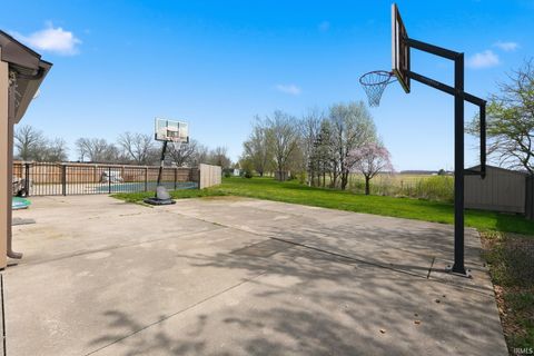Tiny photo for 1404 Davidson Court, Auburn, IN 46706 (MLS # 202612982)