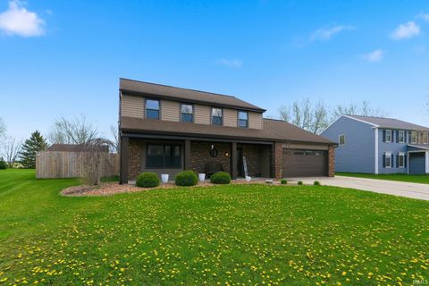 Tiny photo for 1404 Davidson Court, Auburn, IN 46706 (MLS # 202612982)