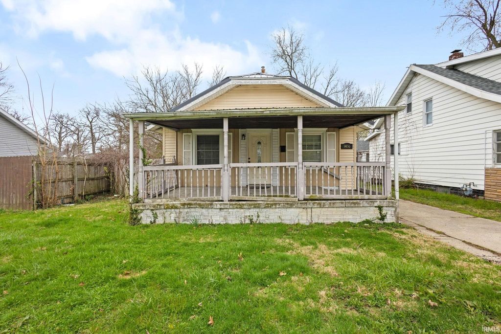 Photo of 1416 Campeau Street, South Bend, IN 46617 (MLS # 202613239)