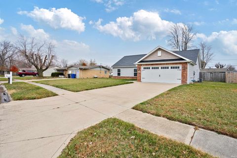 Tiny photo for 1400 Belvedere Drive, Kokomo, IN 46902 (MLS # 202547058)