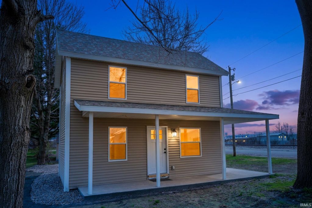 Photo of 315 S Short Street, Argos, IN 46501 (MLS # 202611079)