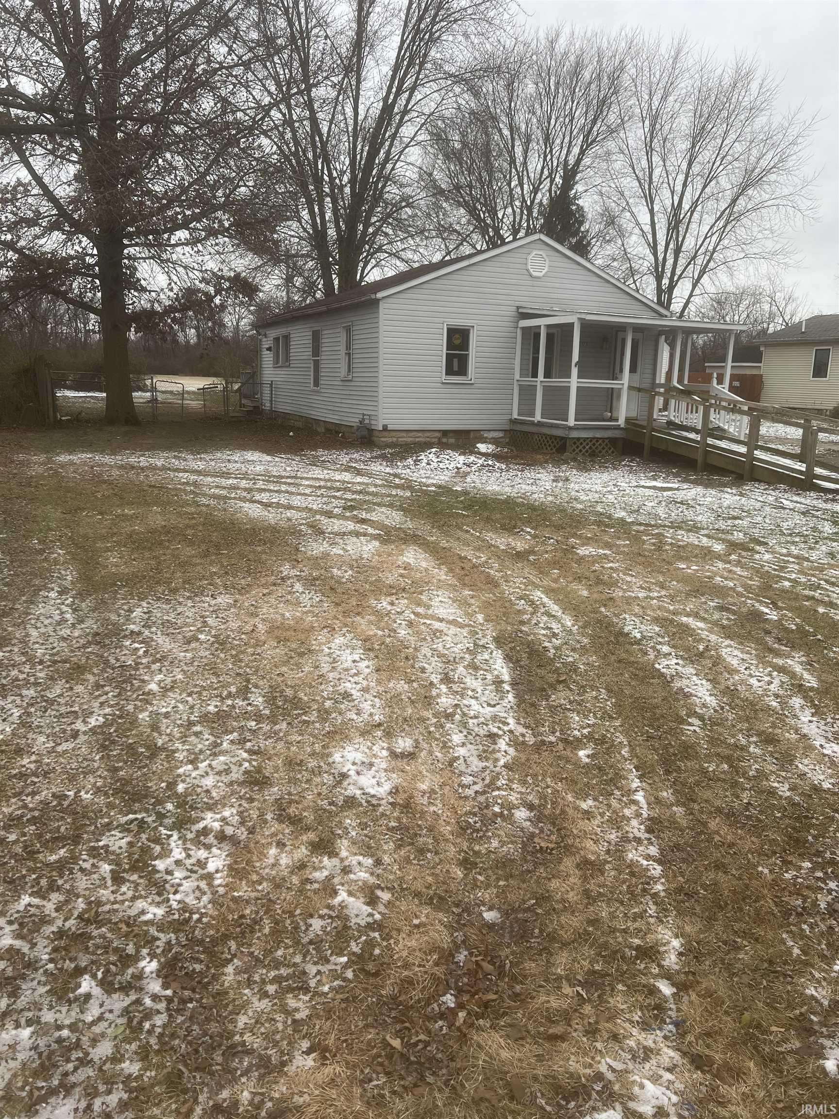 Listing image 1