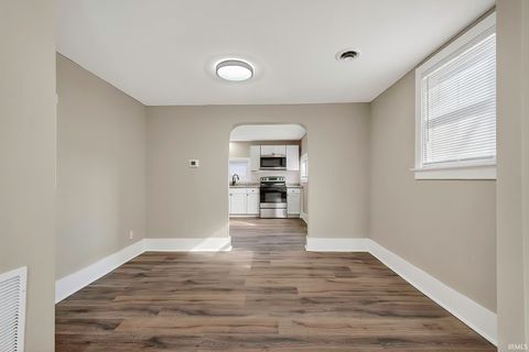 Tiny photo for 17503 Wayne Street, Zanesville, IN 46799 (MLS # 202605317)