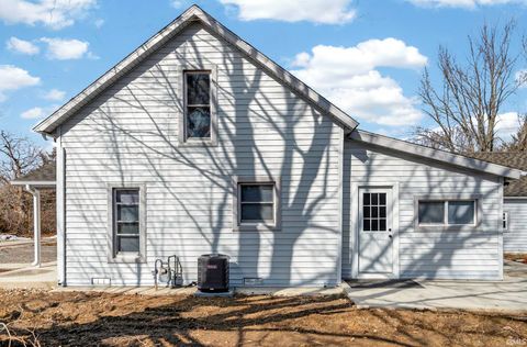 Tiny photo for 17503 Wayne Street, Zanesville, IN 46799 (MLS # 202605317)