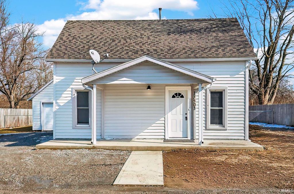 Photo of 17503 Wayne Street, Zanesville, IN 46799 (MLS # 202605317)