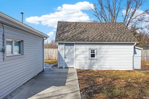 Tiny photo for 17503 Wayne Street, Zanesville, IN 46799 (MLS # 202605317)