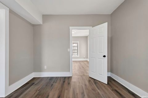 Tiny photo for 17503 Wayne Street, Zanesville, IN 46799 (MLS # 202605317)