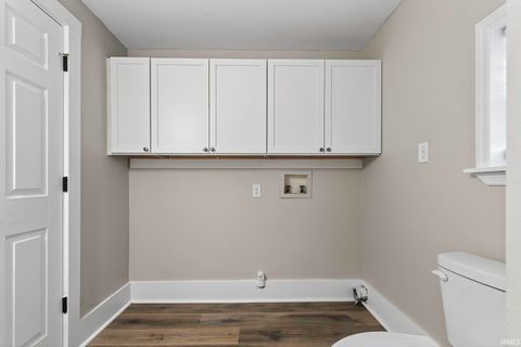 Tiny photo for 17503 Wayne Street, Zanesville, IN 46799 (MLS # 202605317)