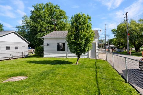 Tiny photo for 406 A&B Marion Street, Monticello, IN 47960 (MLS # 202617793)