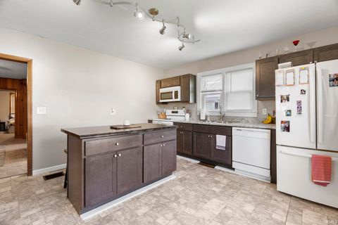 Tiny photo for 406 A&B Marion Street, Monticello, IN 47960 (MLS # 202617793)