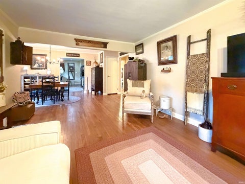Tiny photo for 721 MAPLECREST Avenue, Kokomo, IN 46902 (MLS # 202639217)