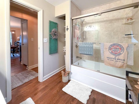 Tiny photo for 721 MAPLECREST Avenue, Kokomo, IN 46902 (MLS # 202639217)