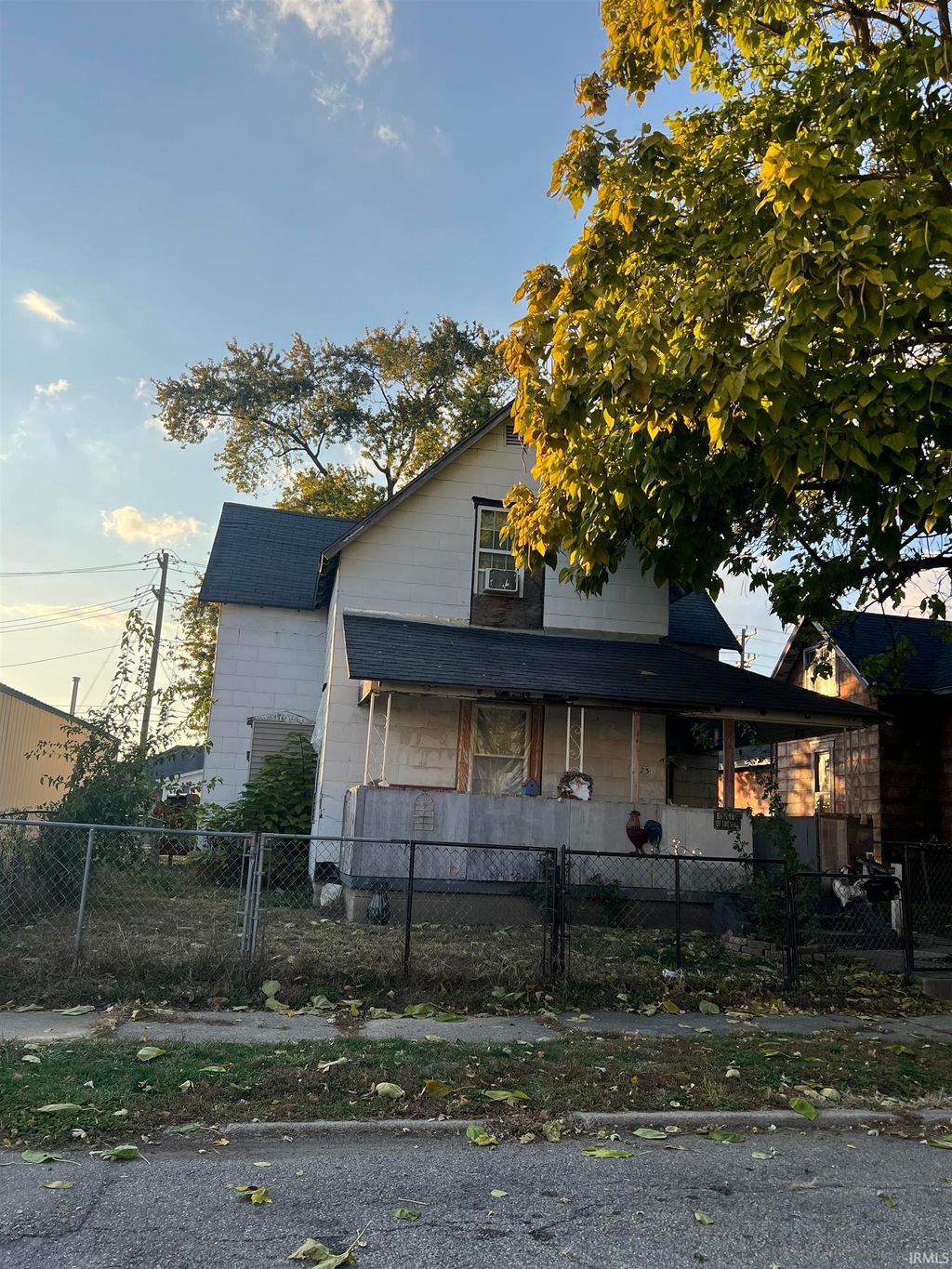 Photo of 1323 S 17Th Street, New Castle, IN 47362 (MLS # 202546547)