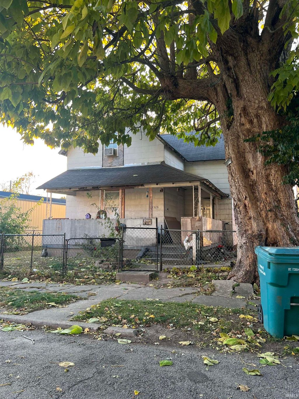 Photo of 1323 S 17Th Street, New Castle, IN 47362 (MLS # 202546547)