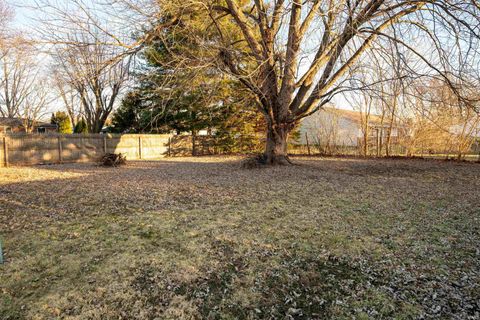 Tiny photo for 1006 E DELPHI Pike, Converse, IN 46919 (MLS # 202606407)