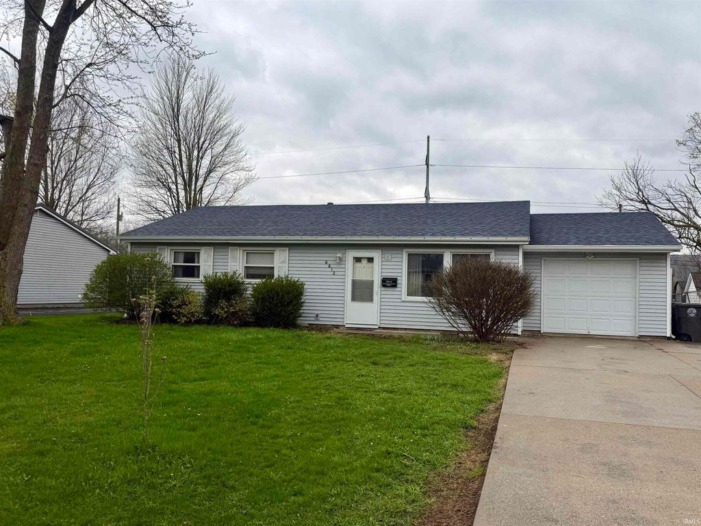 Photo of 6612 Fernwood Avenue, Fort Wayne, IN 46809 (MLS # 202612432)