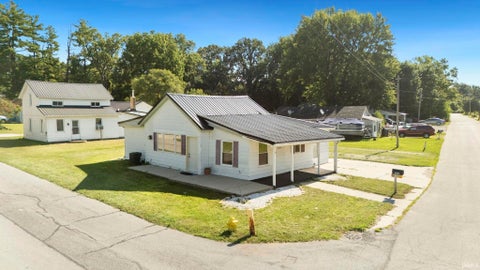 Tiny photo for 902 N 7th Street, Goshen, IN 46528 (MLS # 202629980)