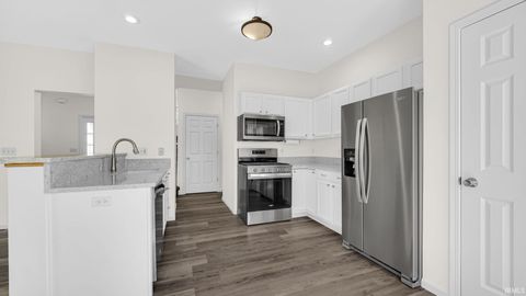 Tiny photo for 11532 Catlin Bridge Court, Granger, IN 46530 (MLS # 202612282)