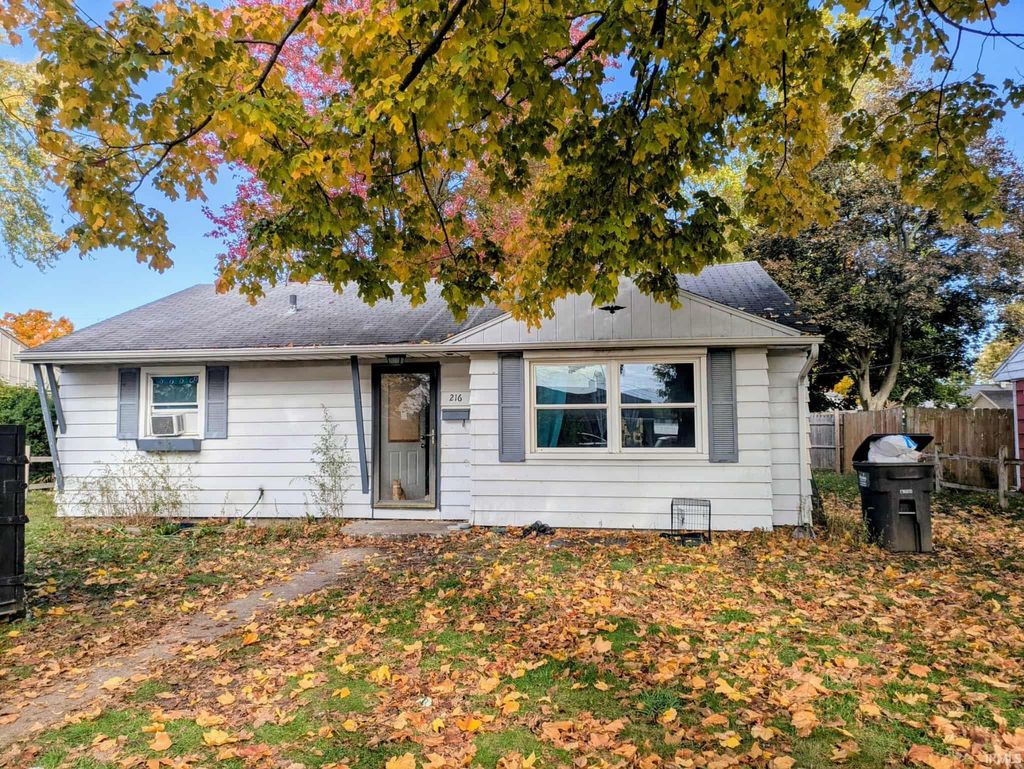 Photo of 216 Floyd Street, Elkhart, IN 46514 (MLS # 202543410)