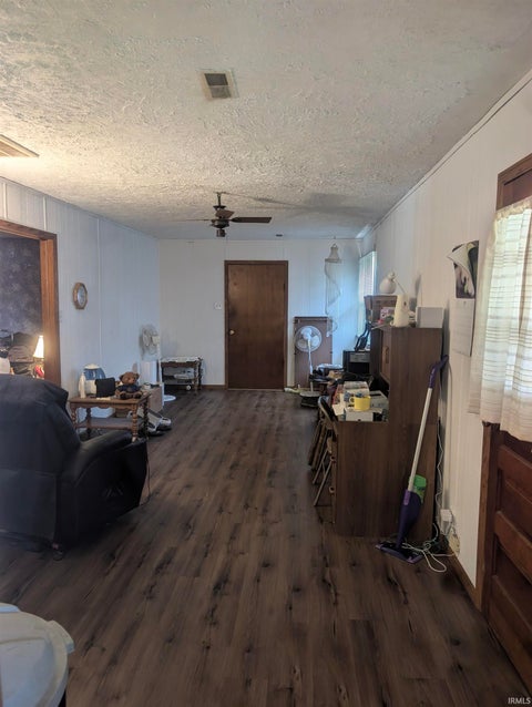 Tiny photo for 2152 N Waugh Street, Kokomo, IN 46901 (MLS # 202623308)