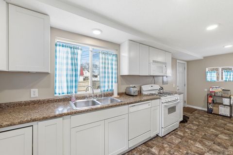 Tiny photo for 520 W 2nd Street, Peru, IN 46970 (MLS # 202602662)