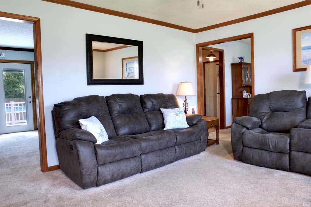 Photo of 429 S Delaware Street, Shelburn, IN 47879 (MLS # 202619130)