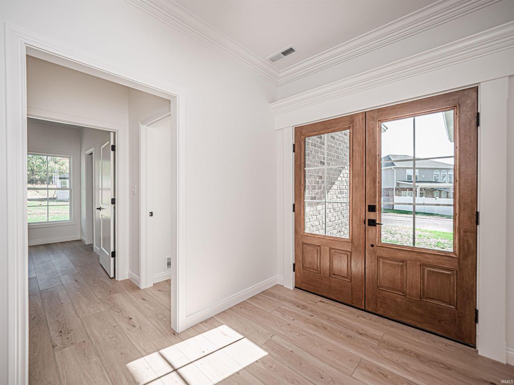 Photo of 3581 Sand Drive, Newburgh, IN 47630 (MLS # 202540120)