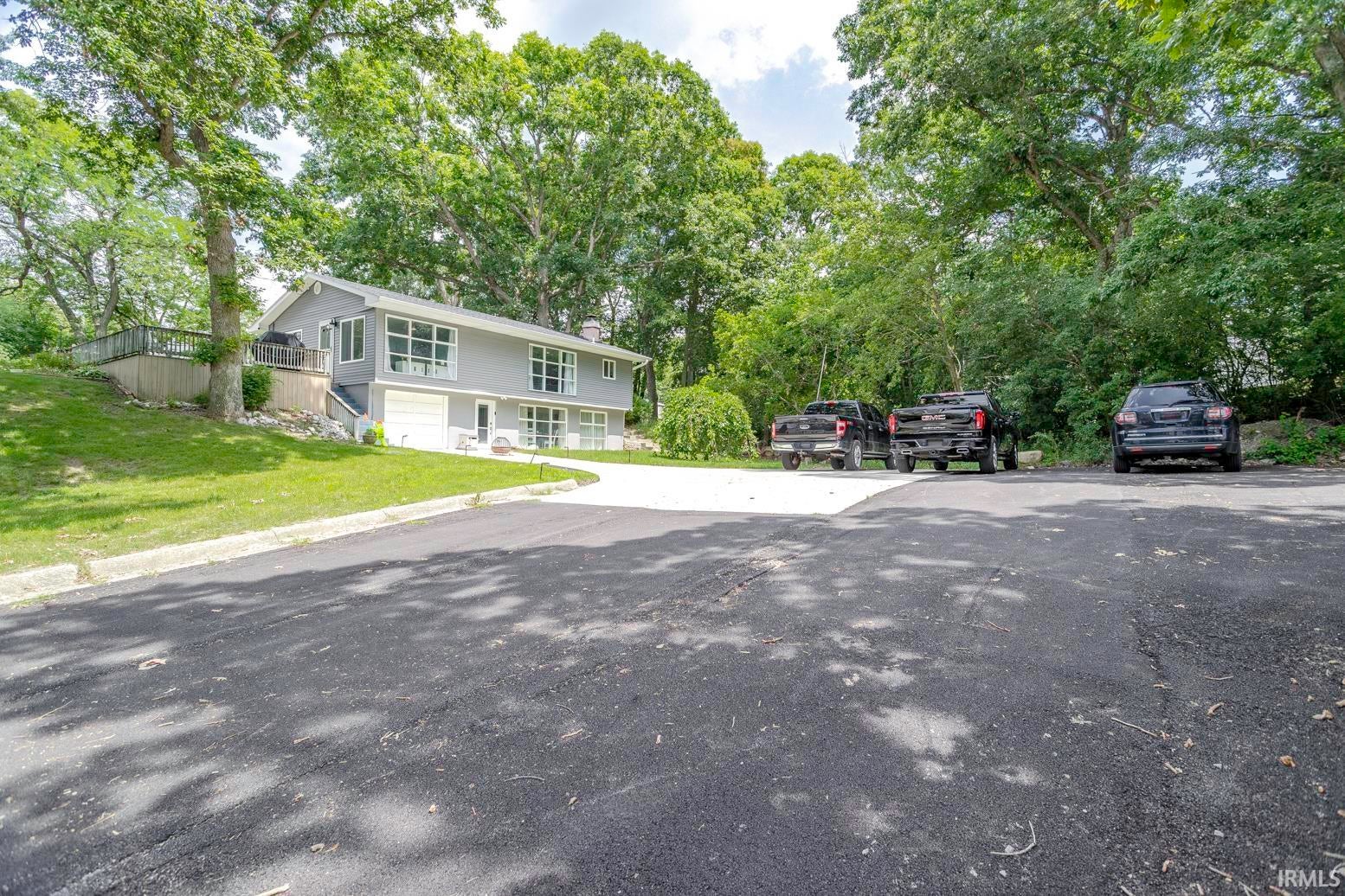 2232 N Norway Trail