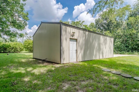 Tiny photo for 2232 N Norway Trail, Monticello, IN 47960 (MLS # 202631409)