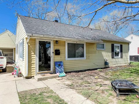 Photo of 1025 N Korby Street, Kokomo, IN 46901 (MLS # 202617295)
